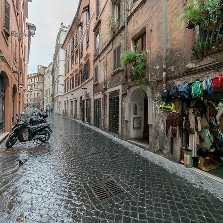 Sleep in the Clouds near Piazza Navona Appartement Rome Buitenkant foto